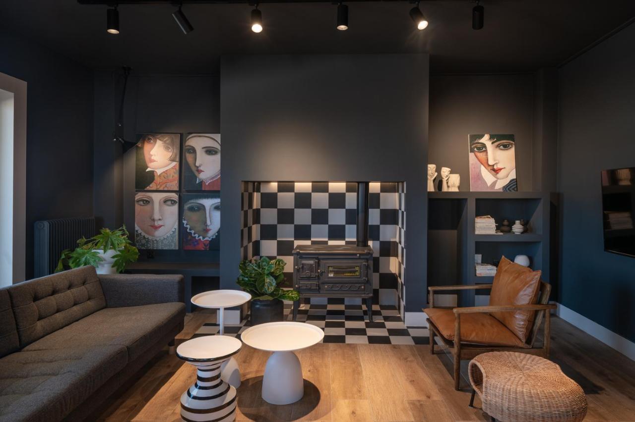 City'S Best-Kept Secret, Eclectic & Luxe Getaway كالاماتا المظهر الخارجي الصورة