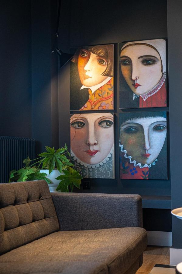 City'S Best-Kept Secret, Eclectic & Luxe Getaway كالاماتا المظهر الخارجي الصورة